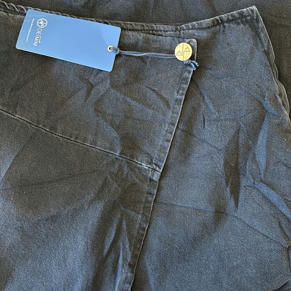 De’Mim Middle East maxi jean skirt. - Picture 4 of 8